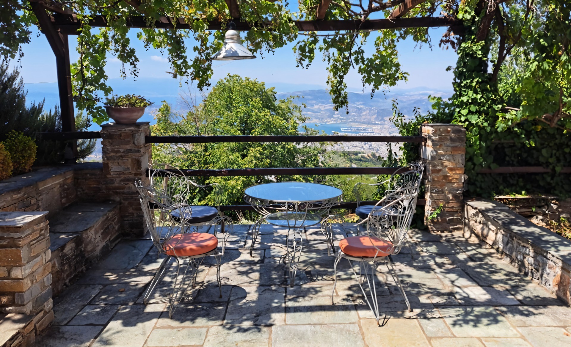 Aethri Pelion Suites